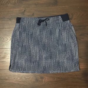 NWOT Athleta Blue Patterned Skort